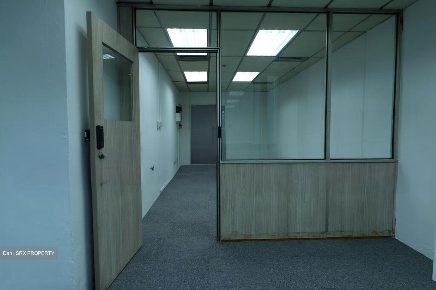 High Street Plaza (D6), Office #595604291